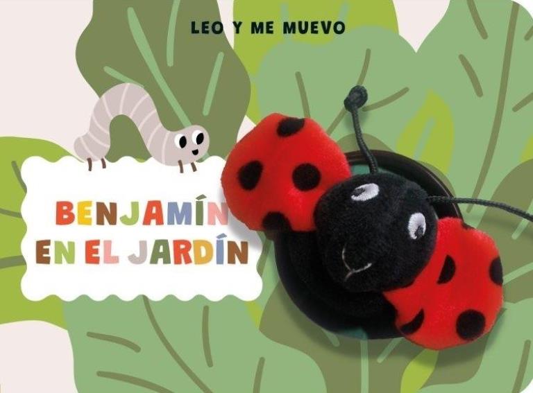 BENJAMIN EN EL JARDIN - LEO Y ME MUEVO